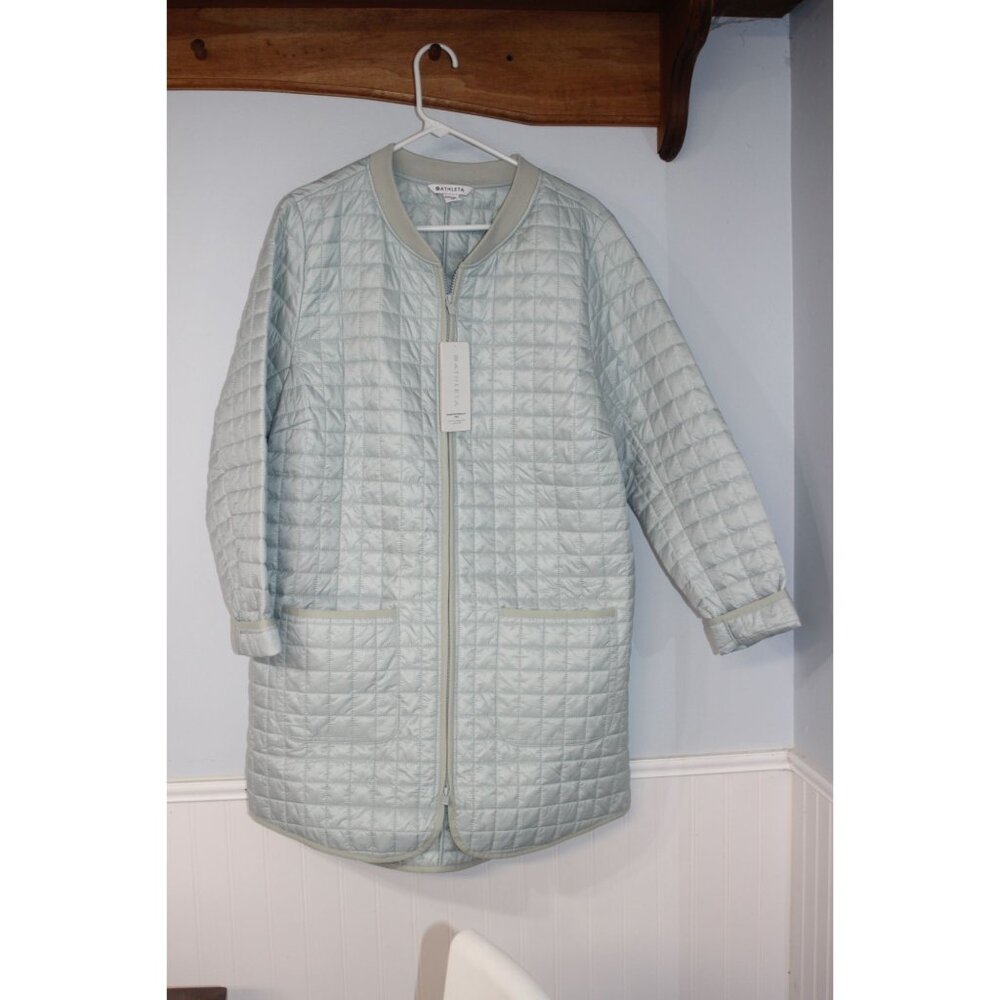 Athleta Grandview Primaloft Quilted Coat XL Light Blue Zip Front Pockets NWT